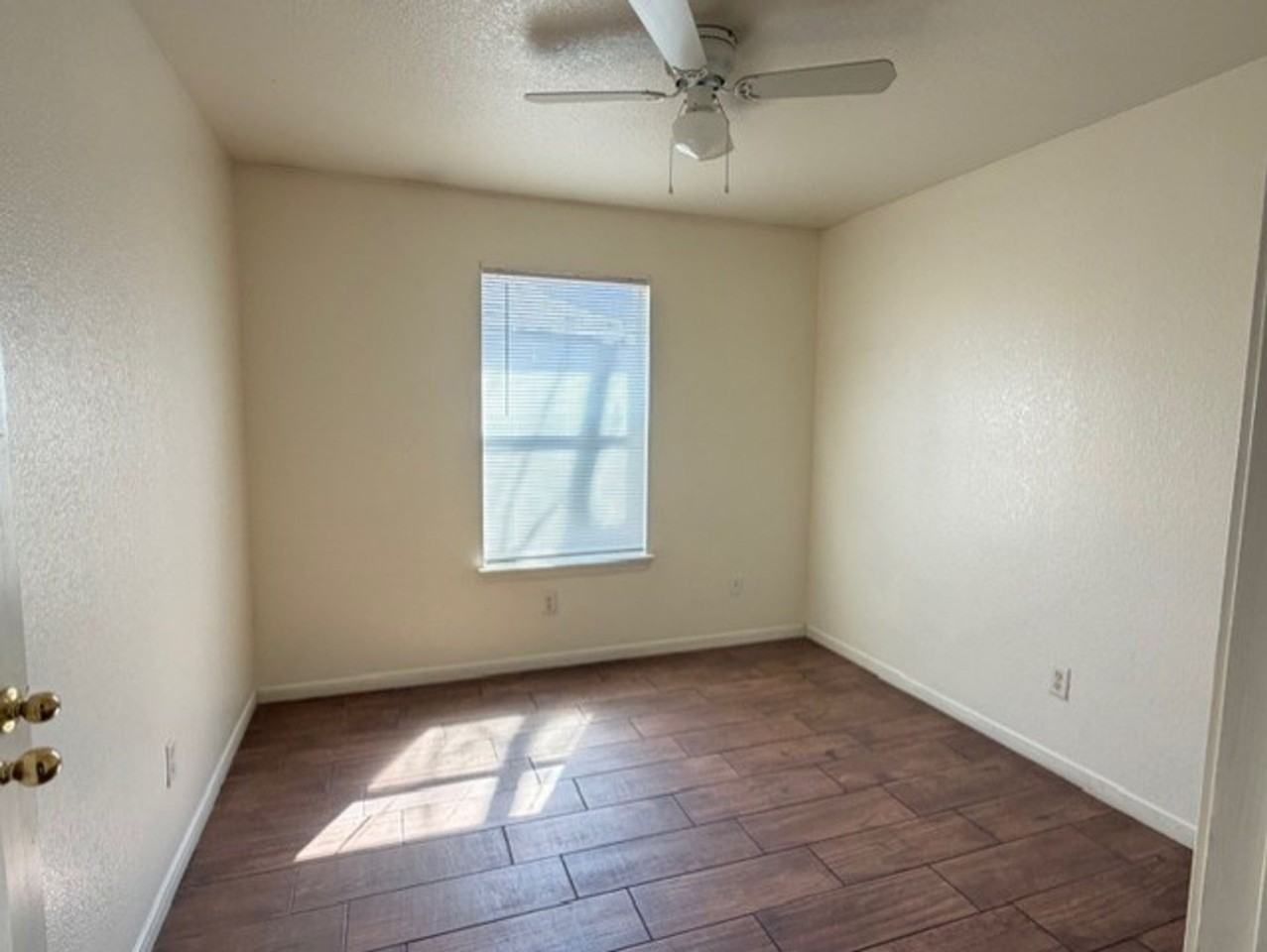 3302 Alicante Ct  Killeen - Photo 3 of 5