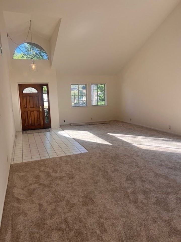 1465 Aarhus Dr - Photo 6 of 39