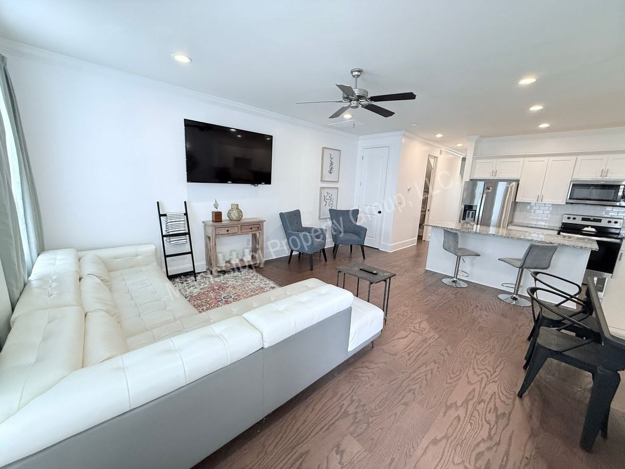 102 Farm View Dr #1306 - Photo 2 of 25