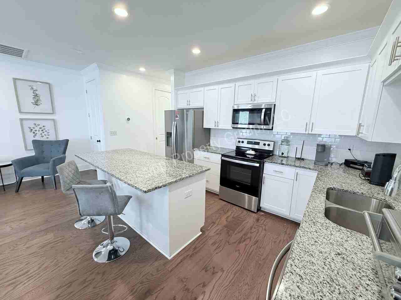 102 Farm View Dr #1306 - Photo 6 of 25