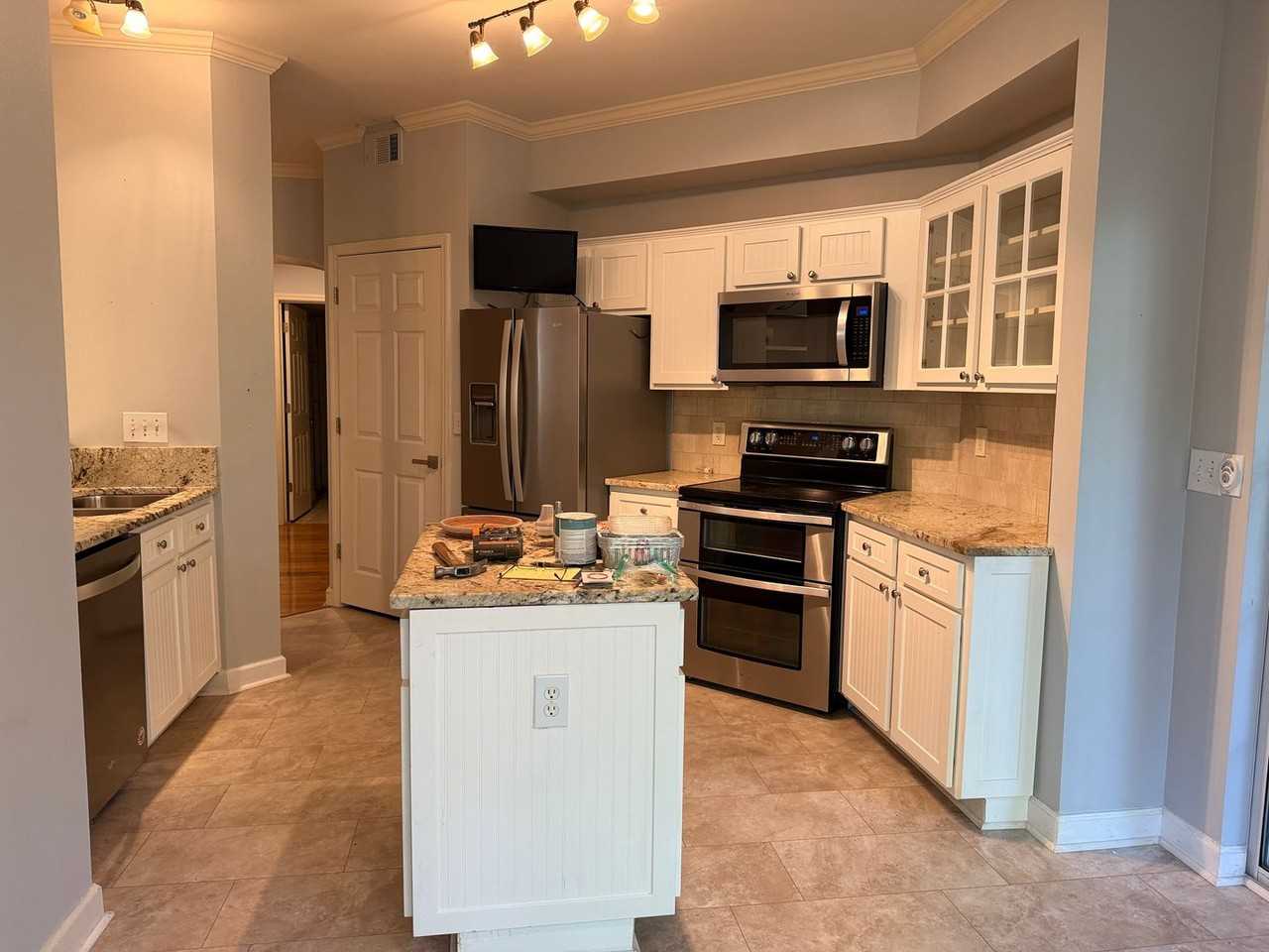 4 Indigo Run Dr #1321 - Photo 7 of 19