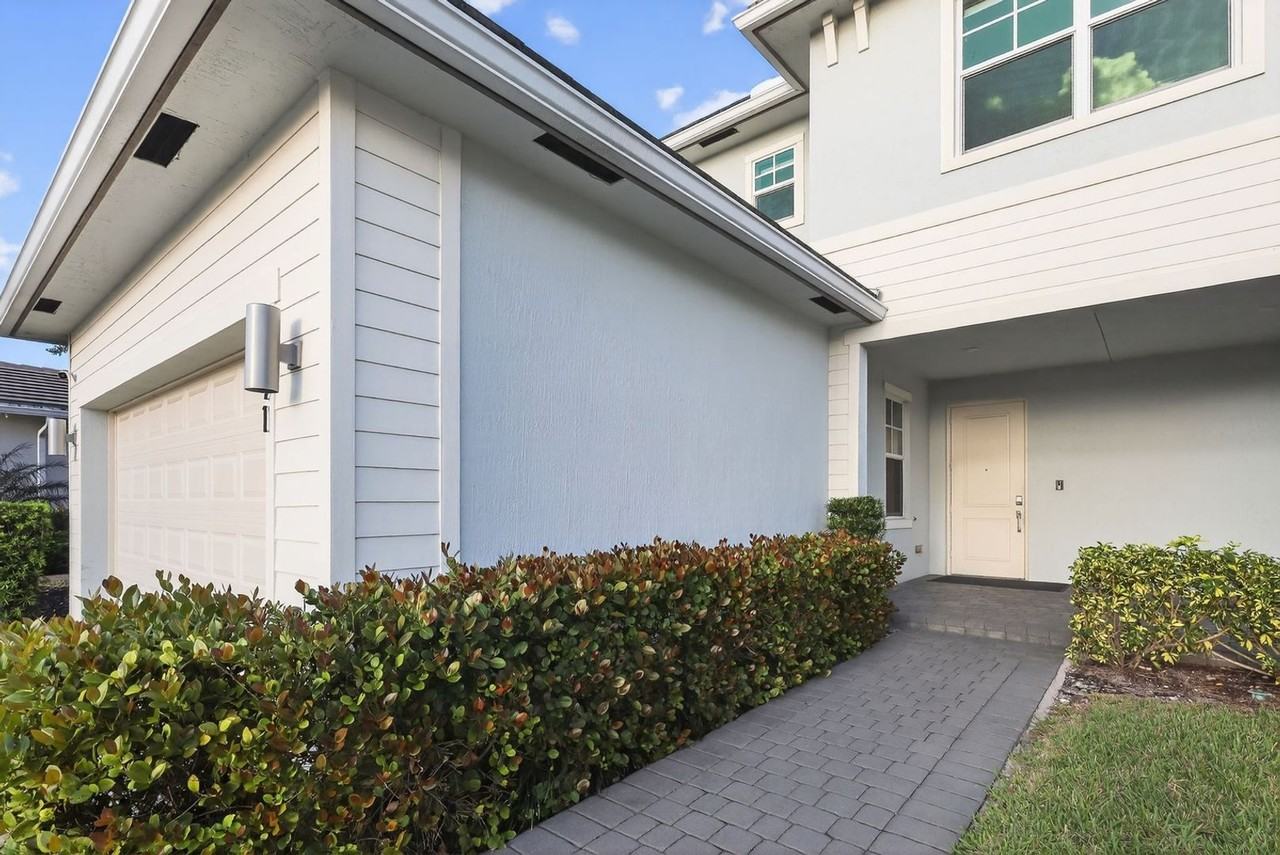 4191 Bonita Way - Photo 2 of 40