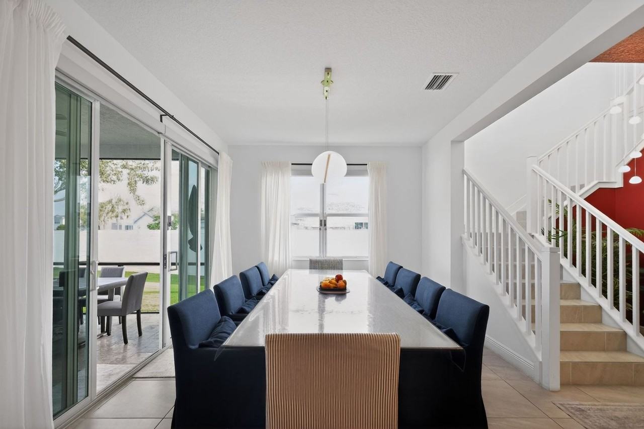 4191 Bonita Way - Photo 4 of 40