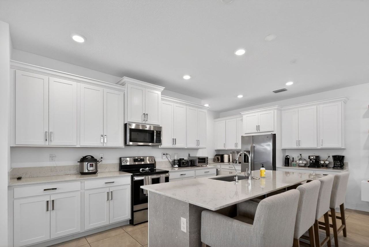 4191 Bonita Way - Photo 5 of 40