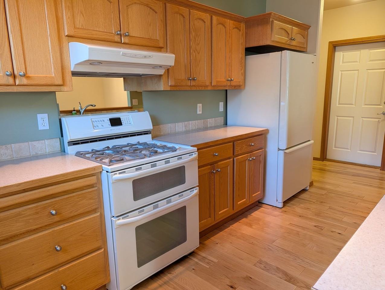 2519 Stonebridge Way - Photo 4 of 15