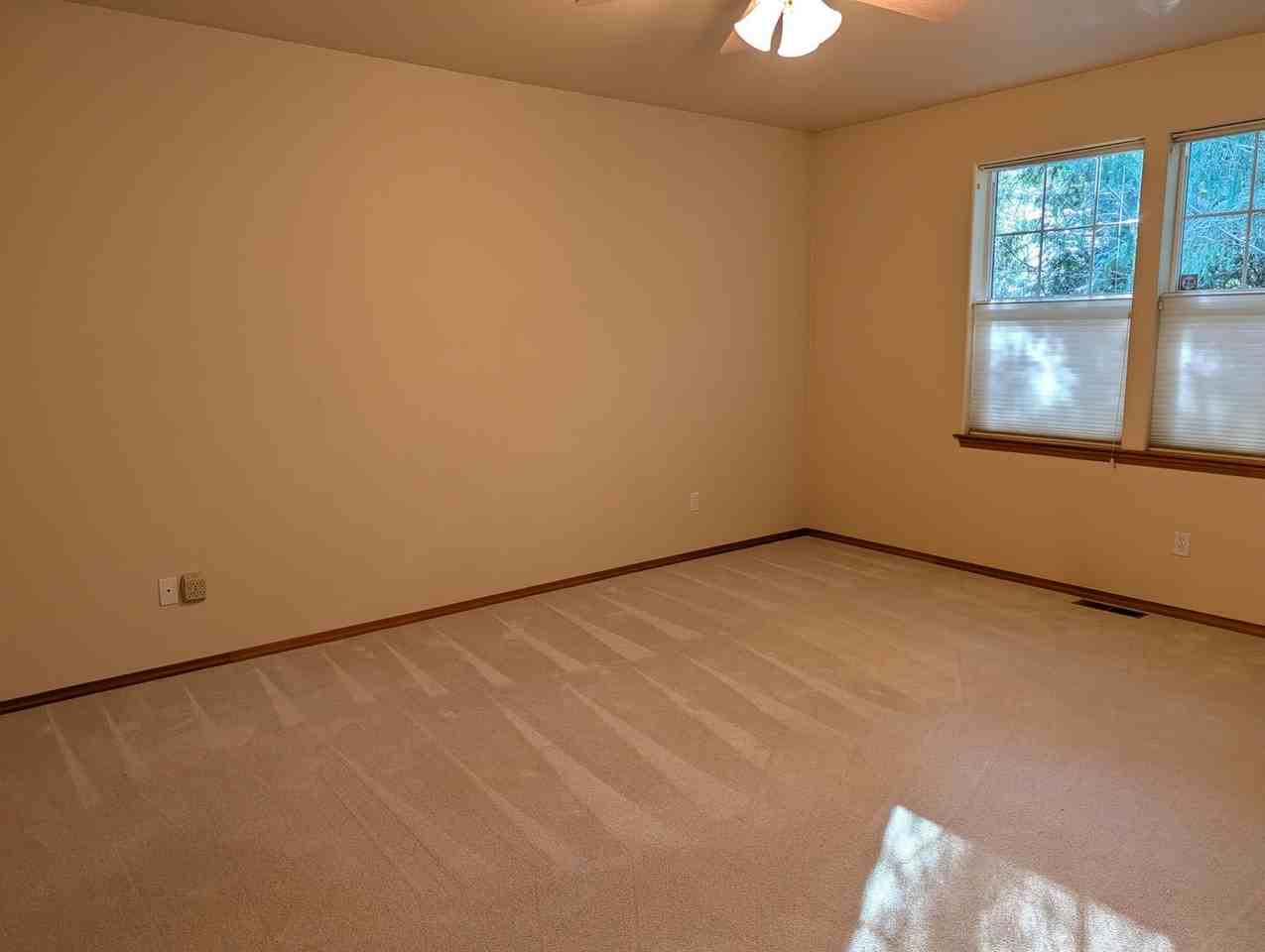 2519 Stonebridge Way - Photo 5 of 15