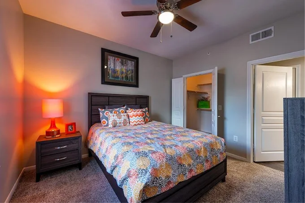 Cambria Cove Apartments - Photo 5 of 50