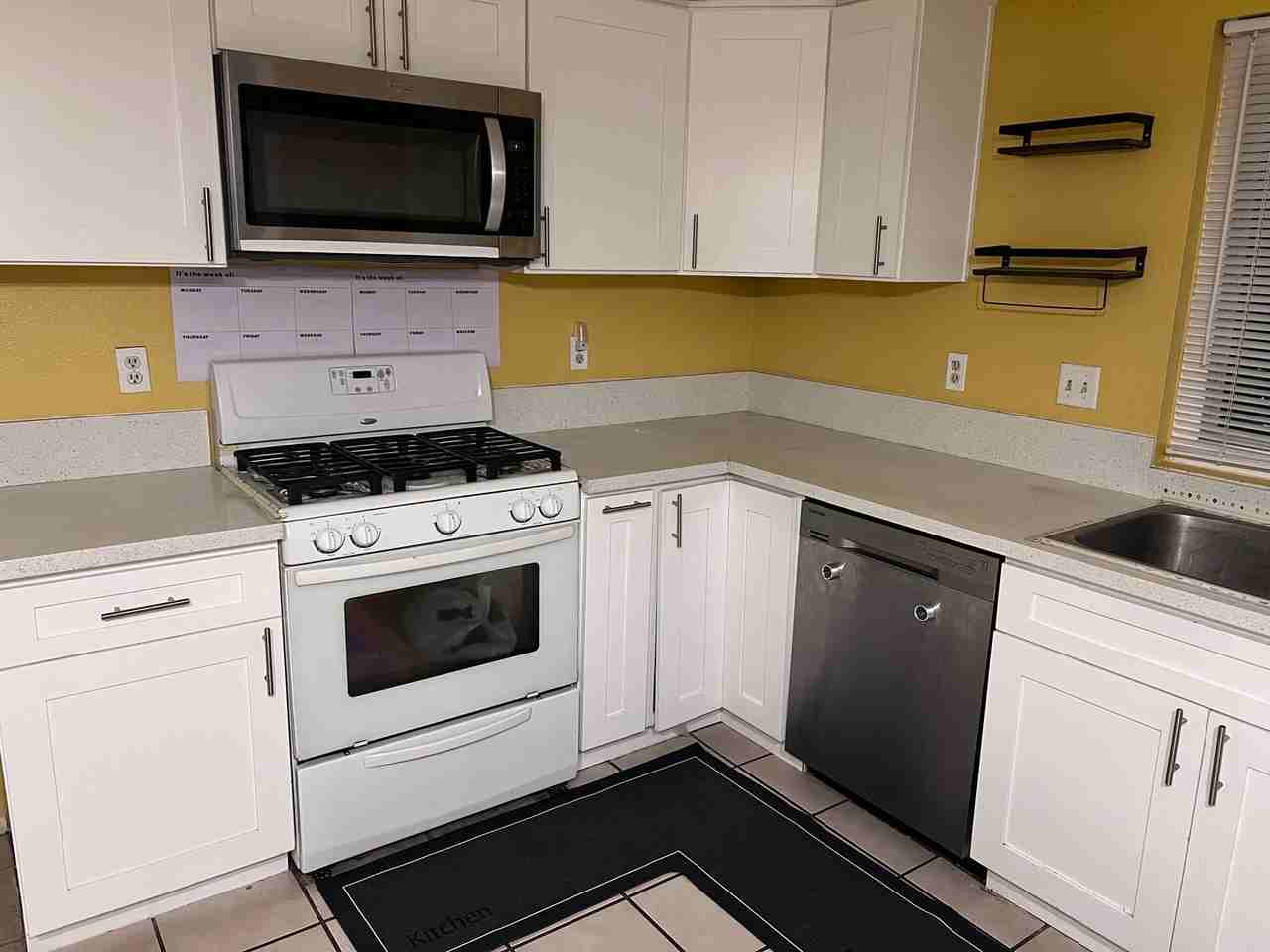 44586 La Paz Rd - Photo 6 of 11