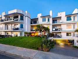 featured image of 4038 Garfield St