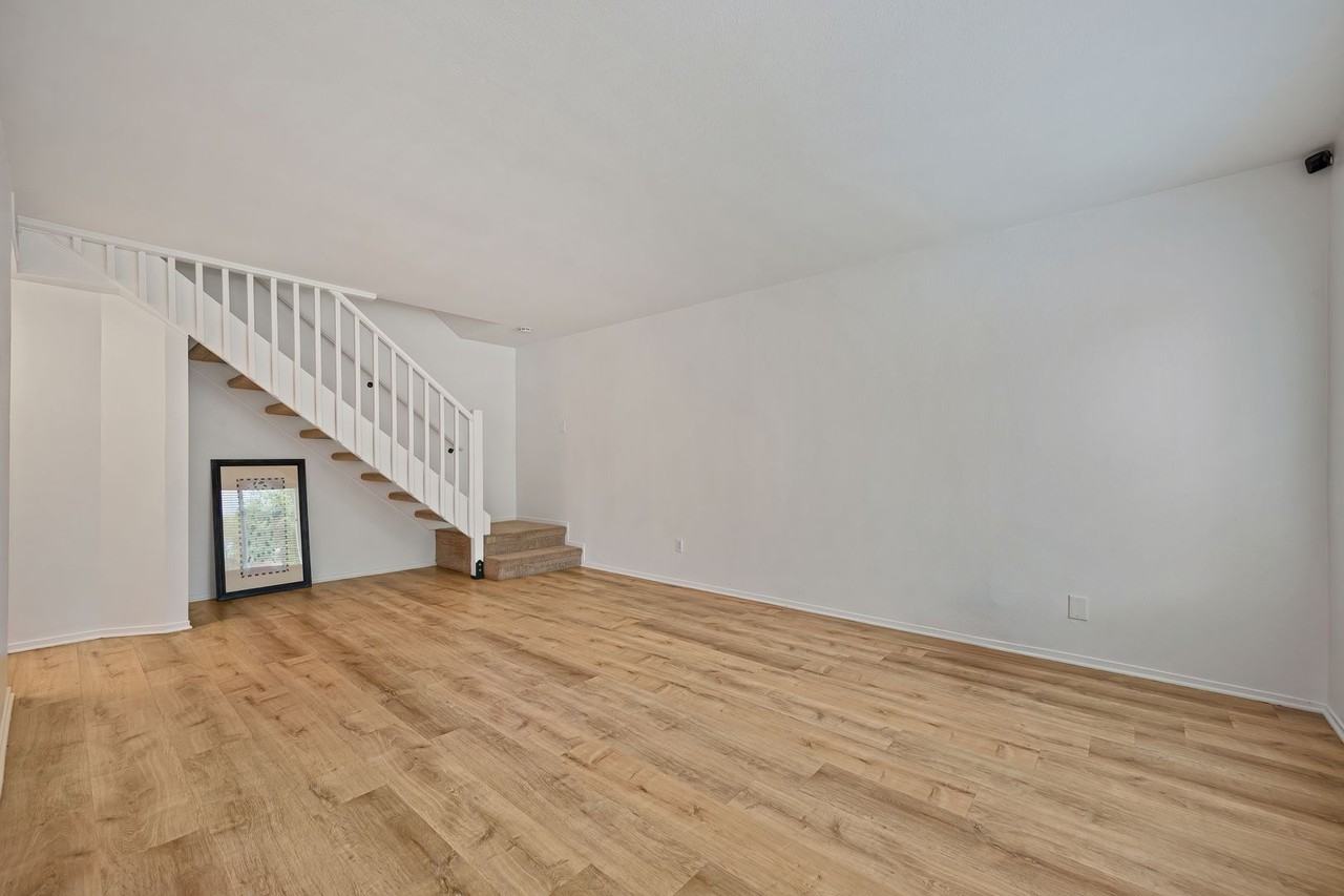 3681 Galena Dr #2 - Photo 4 of 26