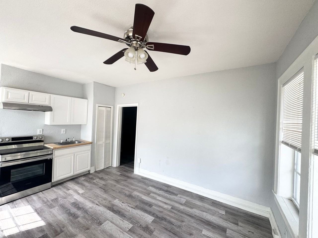 704 Cordova Dr #1 - Photo 7 of 14