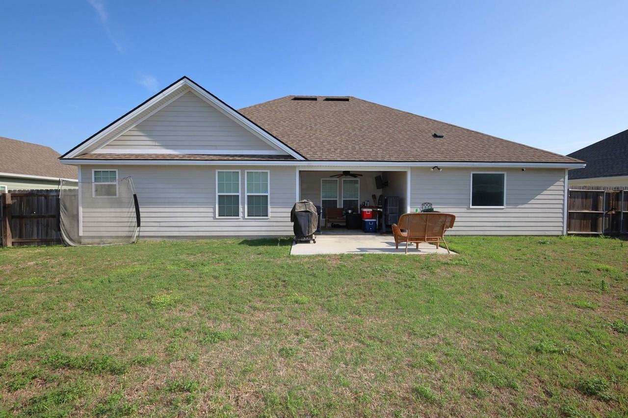 124 Floyd Mcneal Dr - Photo 3 of 3