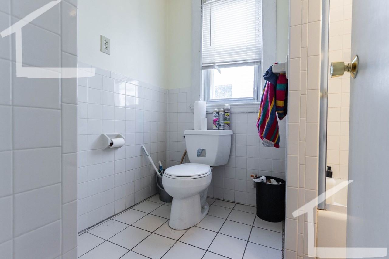 23 Claymoss Rd - Photo 4 of 10