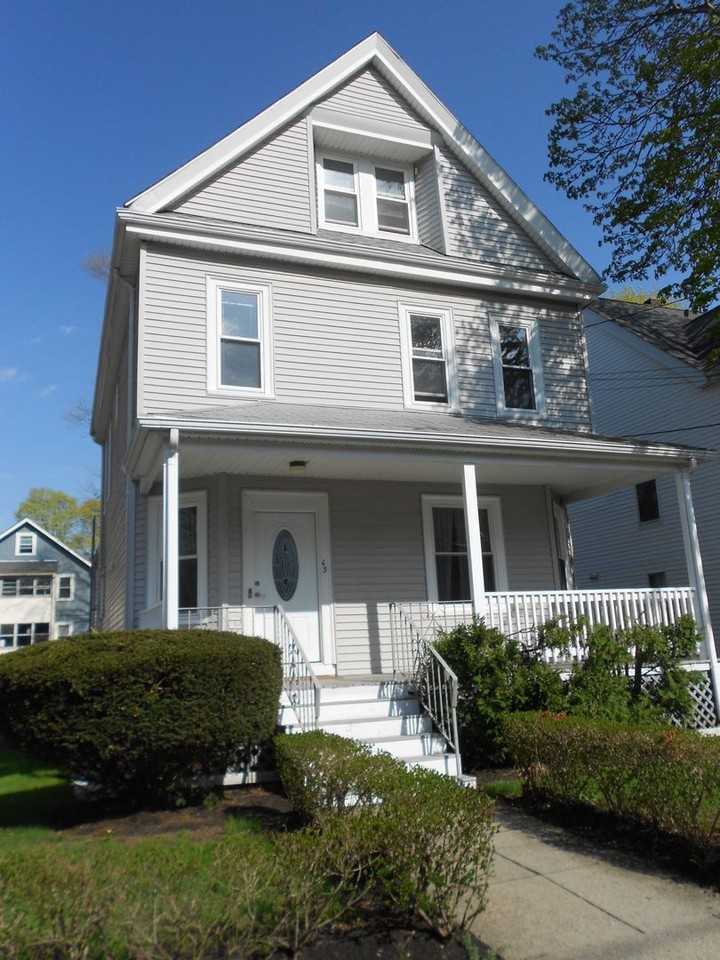 66 Fairbanks St - Photo 2 of 28
