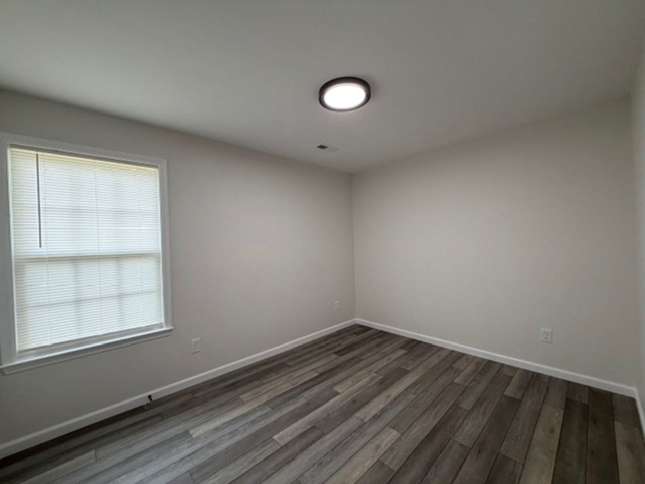 3001 Bates Pike Se - Photo 7 of 17