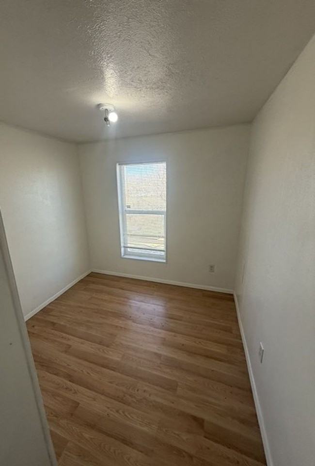 6355 Taylor Ave - Photo 5 of 6