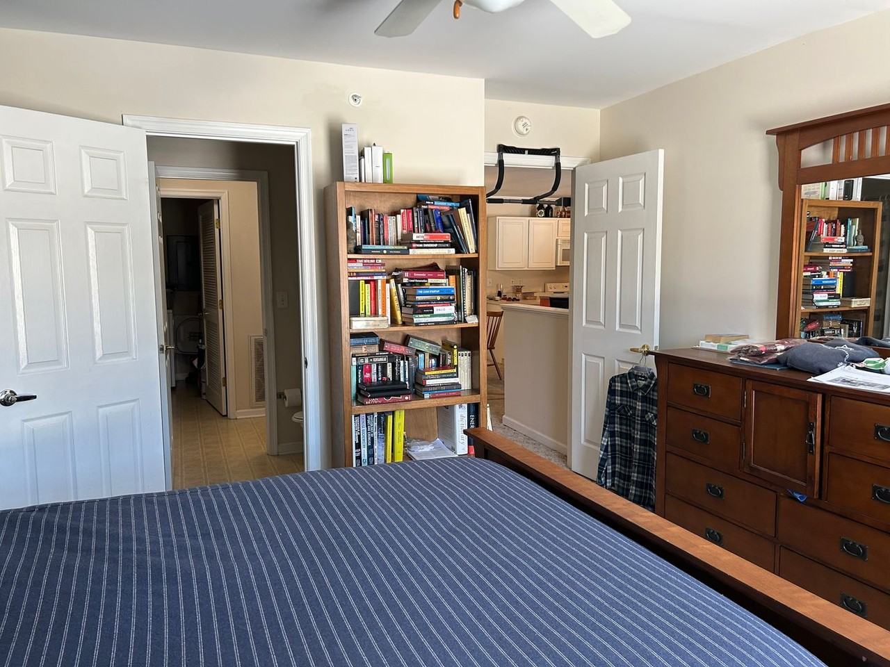 215 S Knollwood Dr - Photo 6 of 10