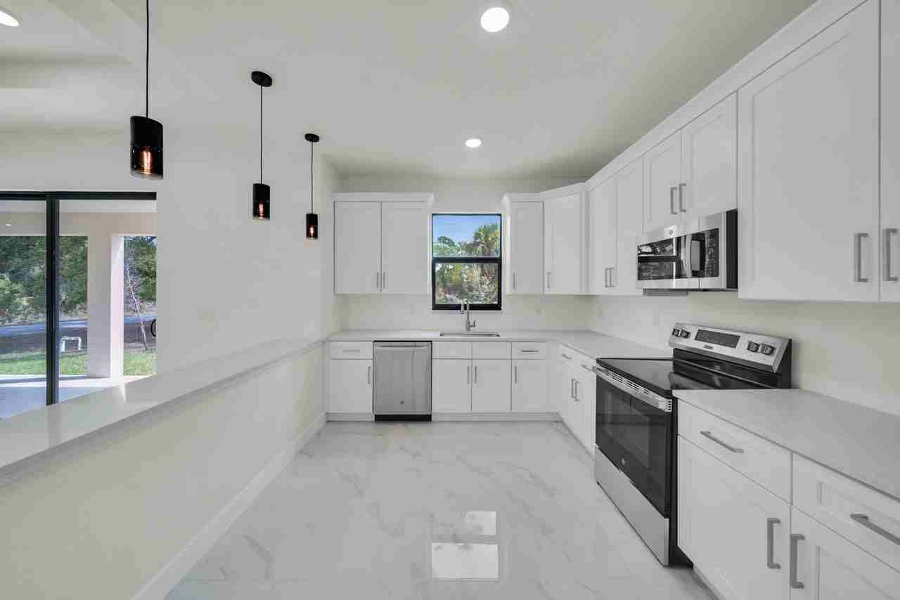 446 Skyland Ln - Photo 6 of 23