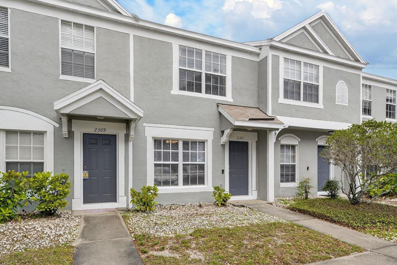 2371 Lake Woodberry Cir - Photo 3 of 45