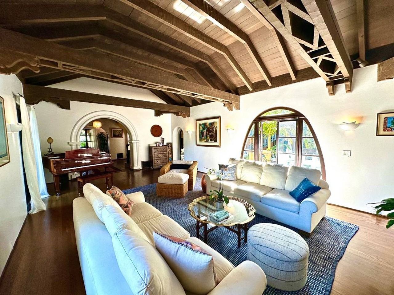 987 Sunnyhills Rd - Photo 6 of 26