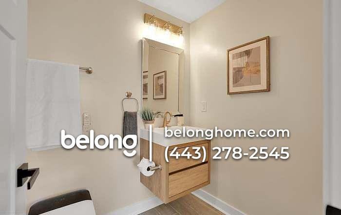 1032 W Franklin St - Photo 7 of 23