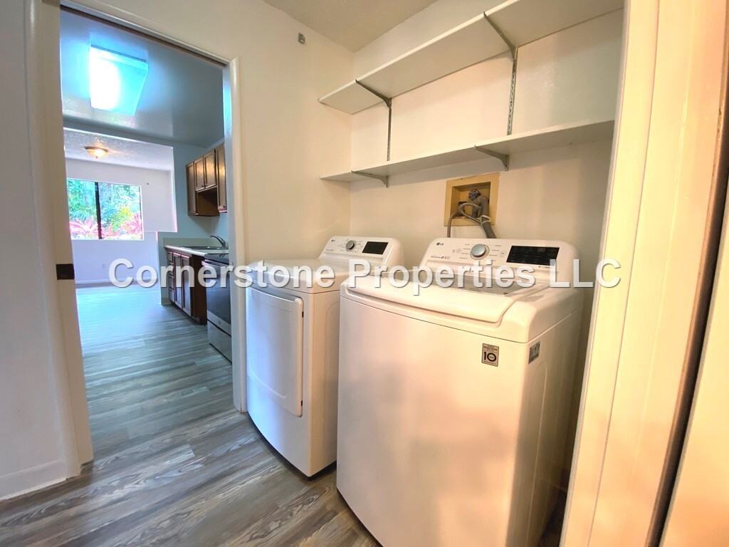 2069 California Ave #1 - Photo 6 of 21