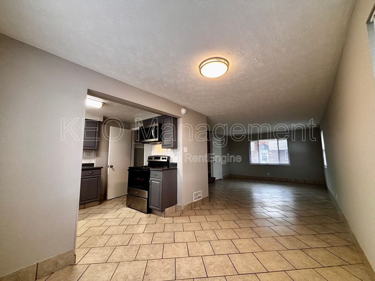 1059 Wilmington Ave #1 - Photo 2 of 25