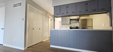 featured image of 3813 Briar Pl #9