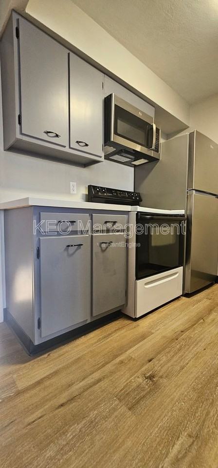 3813 Briar Pl #9 - Photo 2 of 10