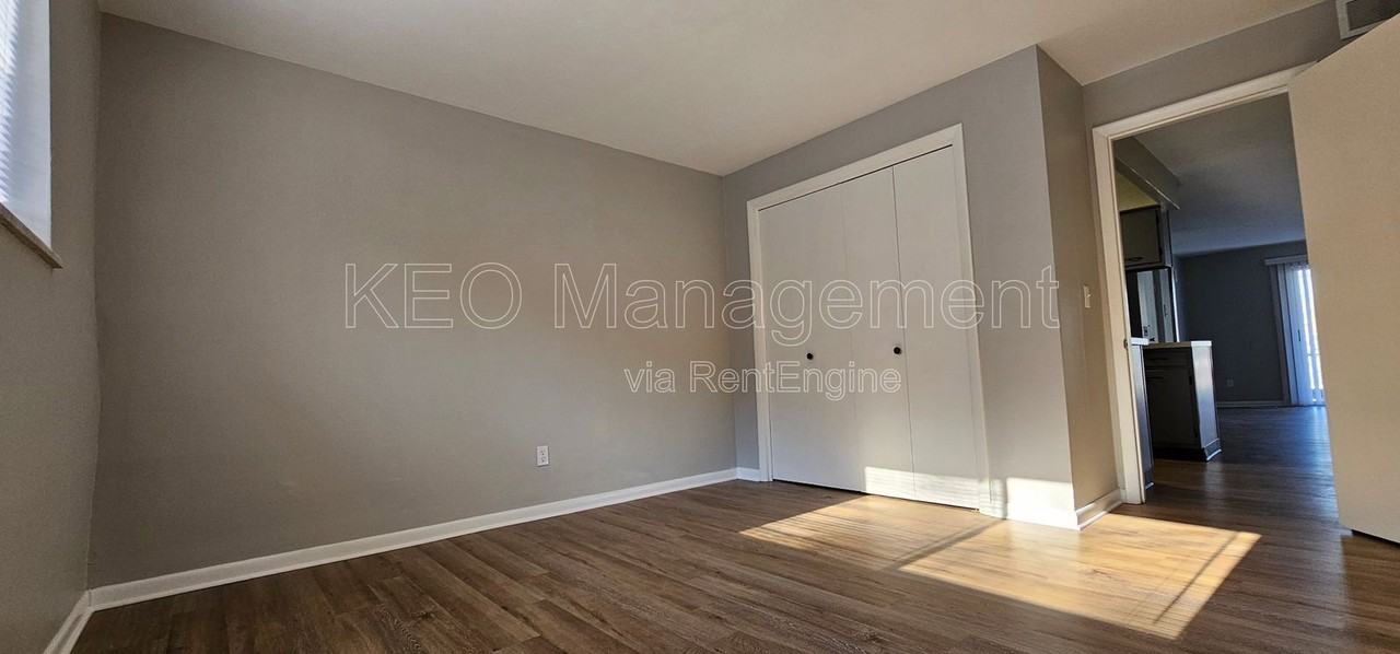 3813 Briar Pl #9 - Photo 7 of 10