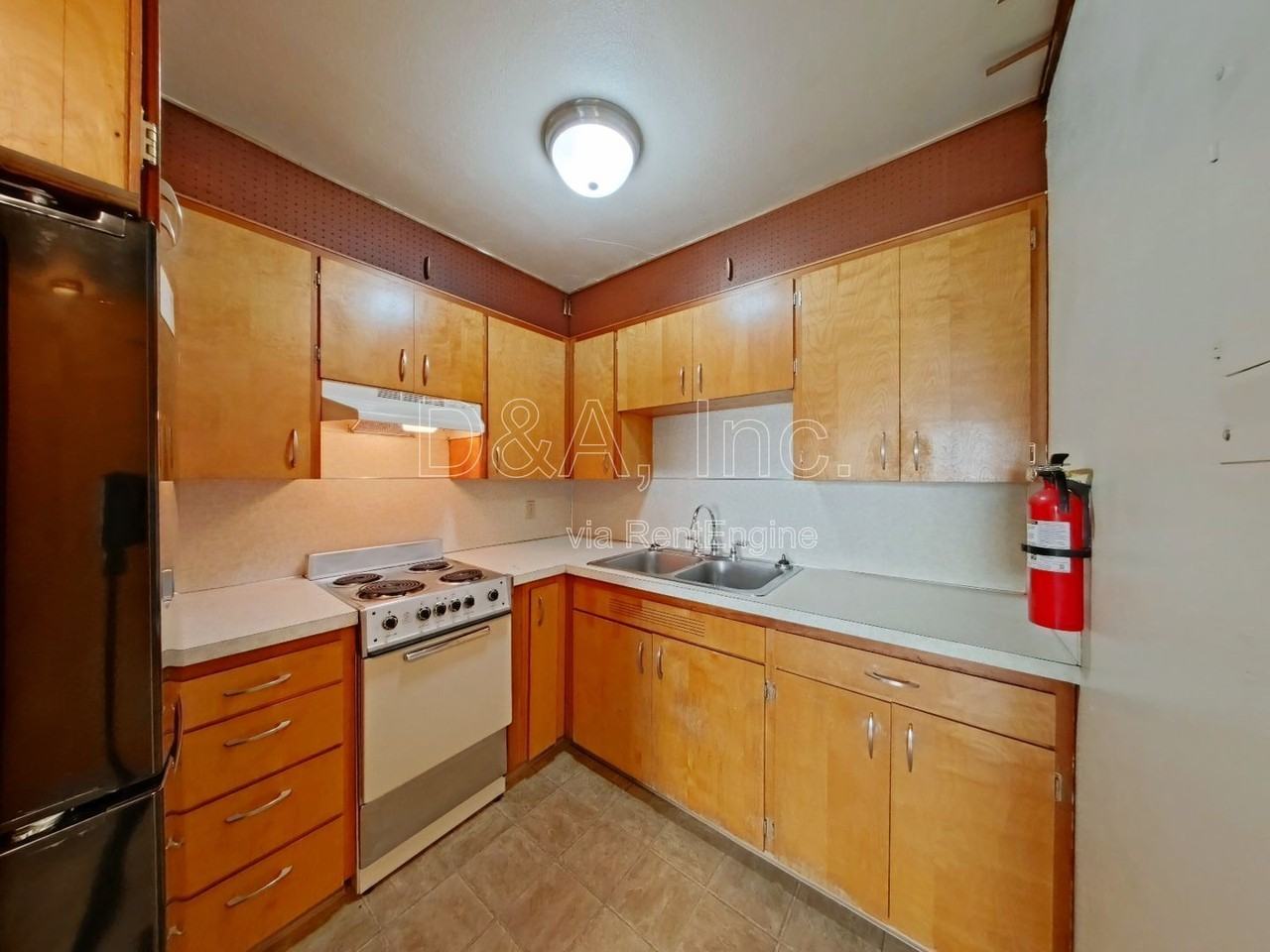 111 Nw 11th St #102 - Photo 6 of 15