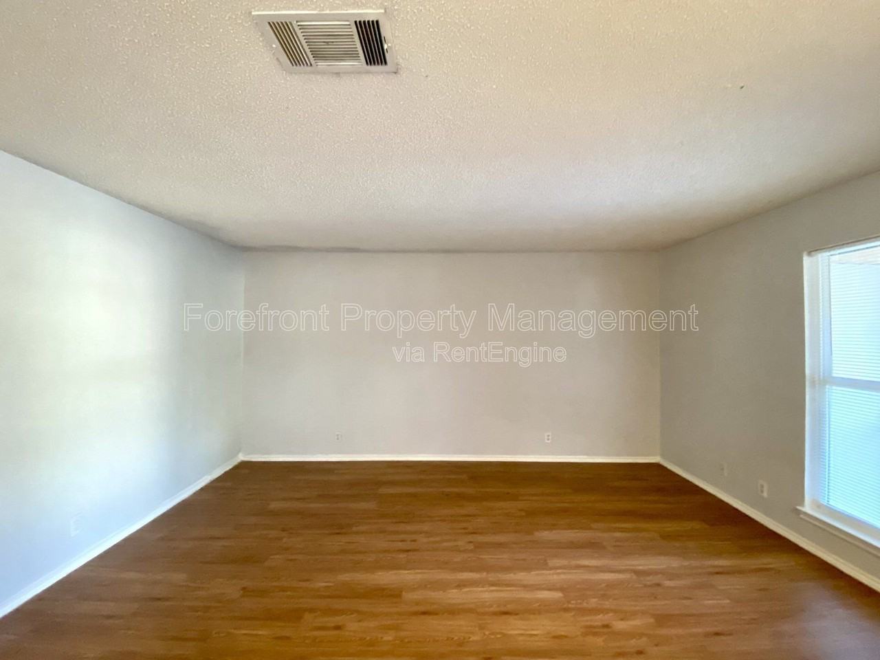 5225 Meadow Fld #1 - Photo 5 of 28