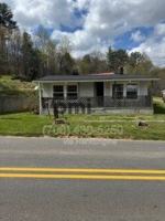 featured image of 687 Ada St