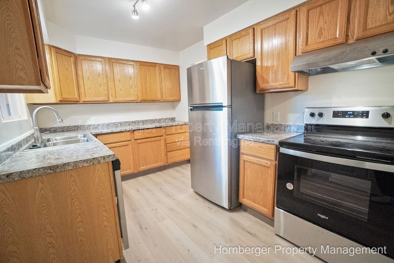 5126 W Princeton Pl - Photo 5 of 20