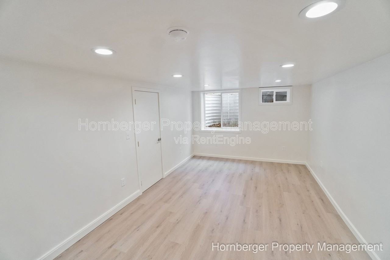 5126 W Princeton Pl - Photo 6 of 20