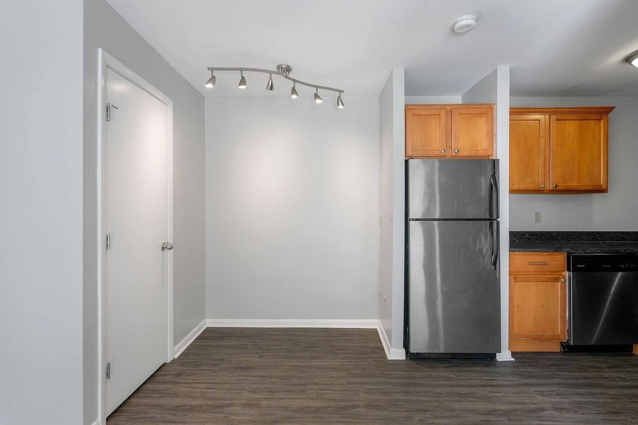 3505 Telford St #F - Photo 3 of 13