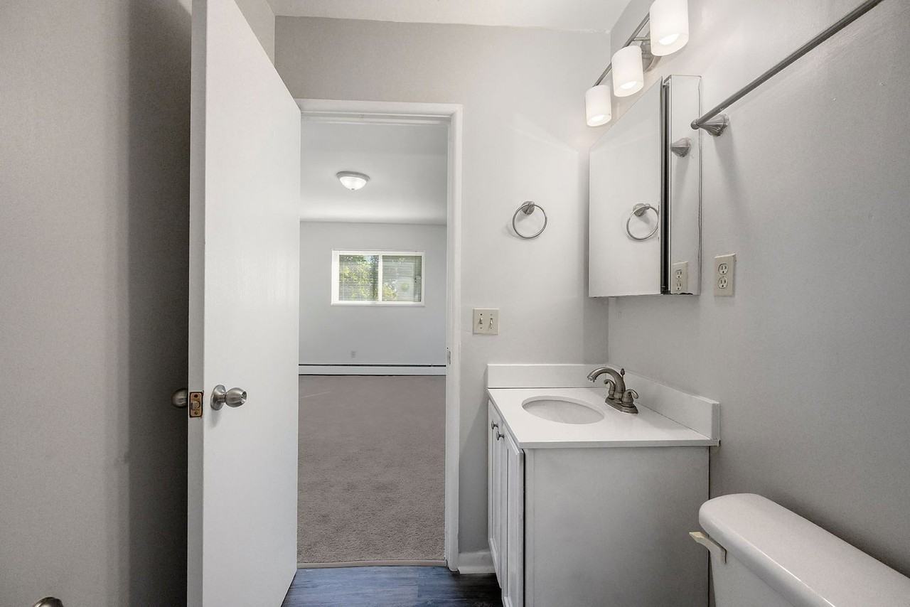 3505 Telford St #F - Photo 4 of 13