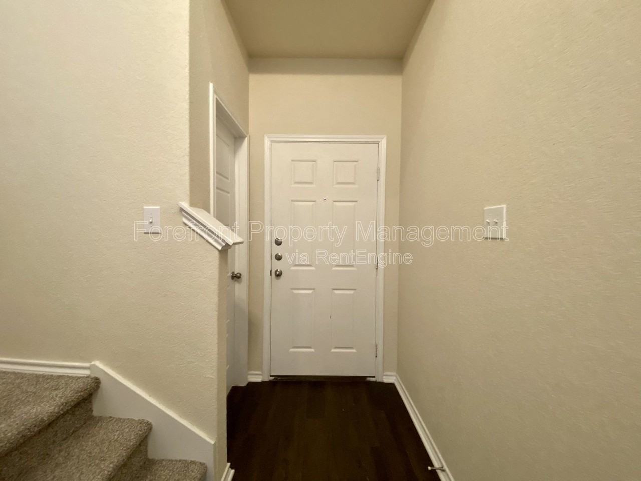 491 Hunters Rnch E - Photo 2 of 50