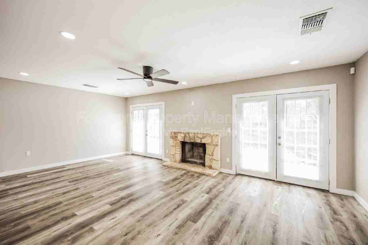 7030 Settlers Rdg - Photo 5 of 19