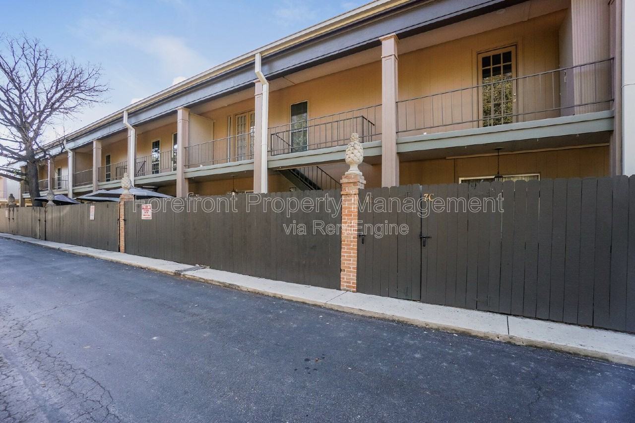 7711 Broadway #11C - Photo 3 of 20