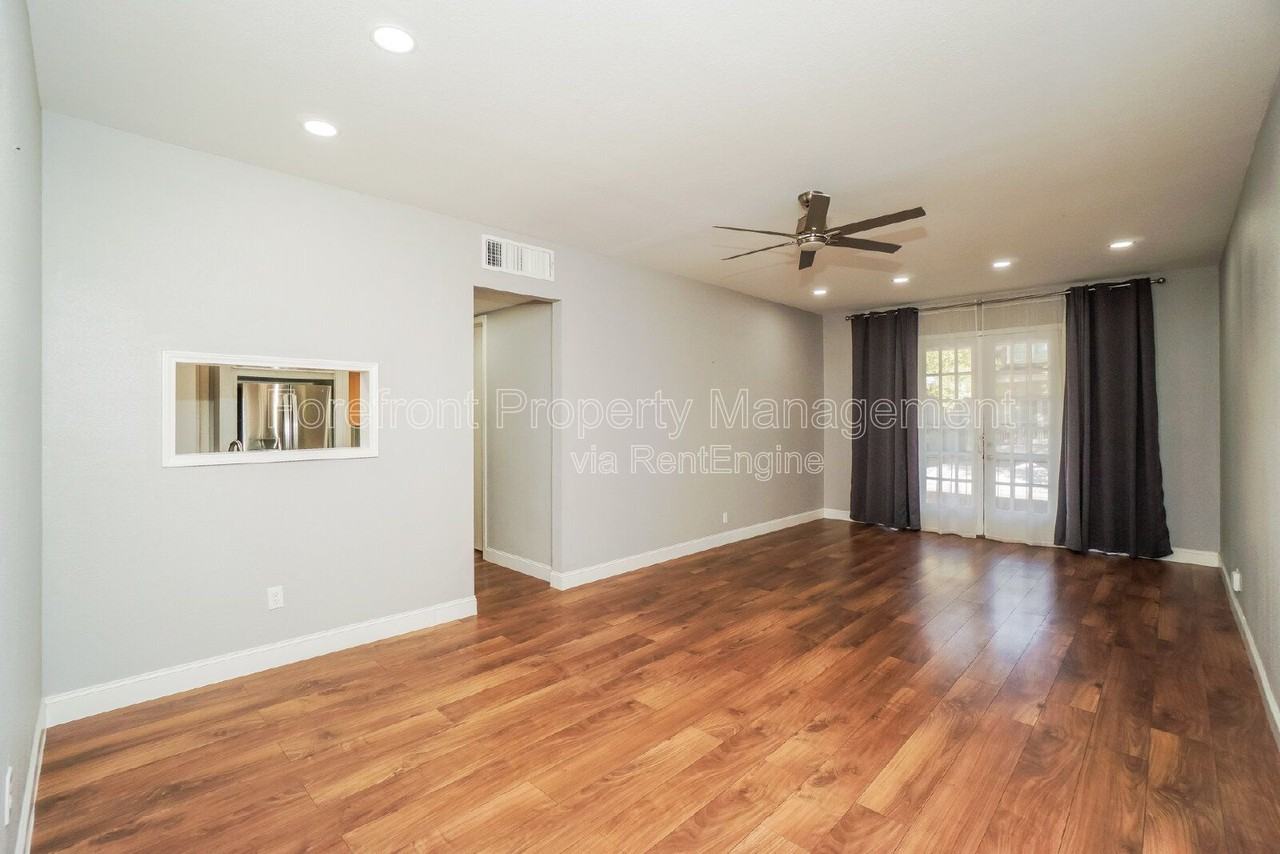 7711 Broadway #11C - Photo 6 of 20