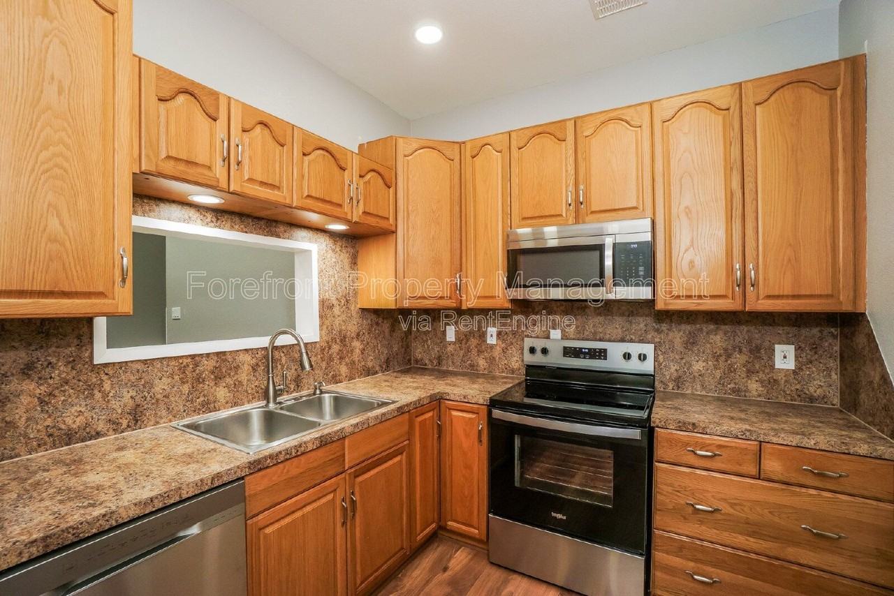 7711 Broadway #11C - Photo 7 of 20