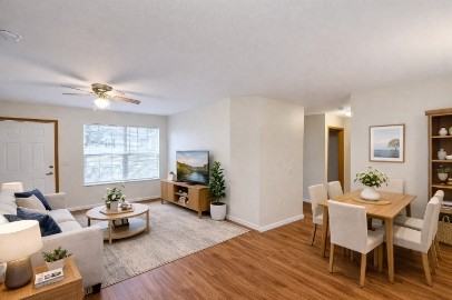 1744 W Market St #E - Photo 4 of 13