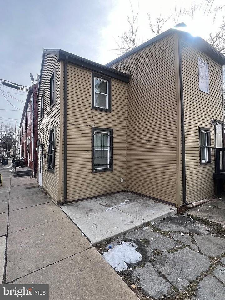 38 Conestoga St - Photo 2 of 16