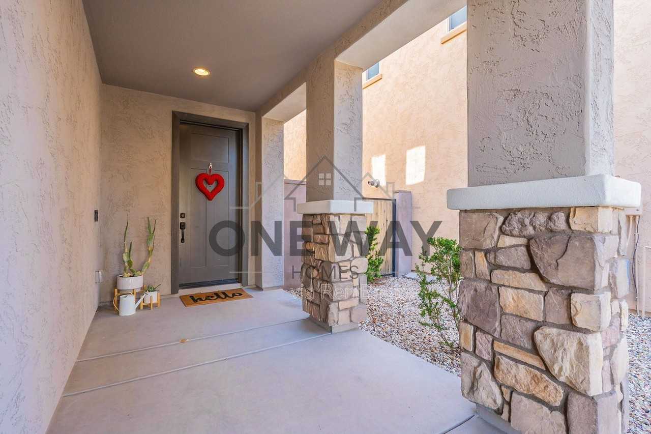 5411 S Canyon Rim - Photo 5 of 50