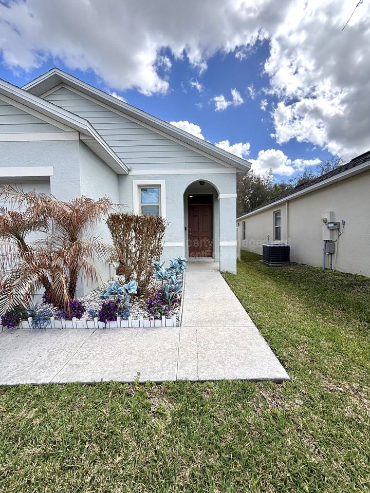 3154 Timber Hawk Cir - Photo 2 of 18