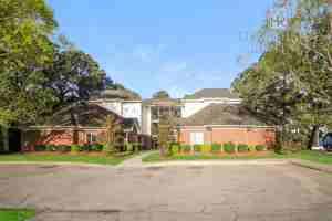 featured image of 330 Brownlea Dr #5F