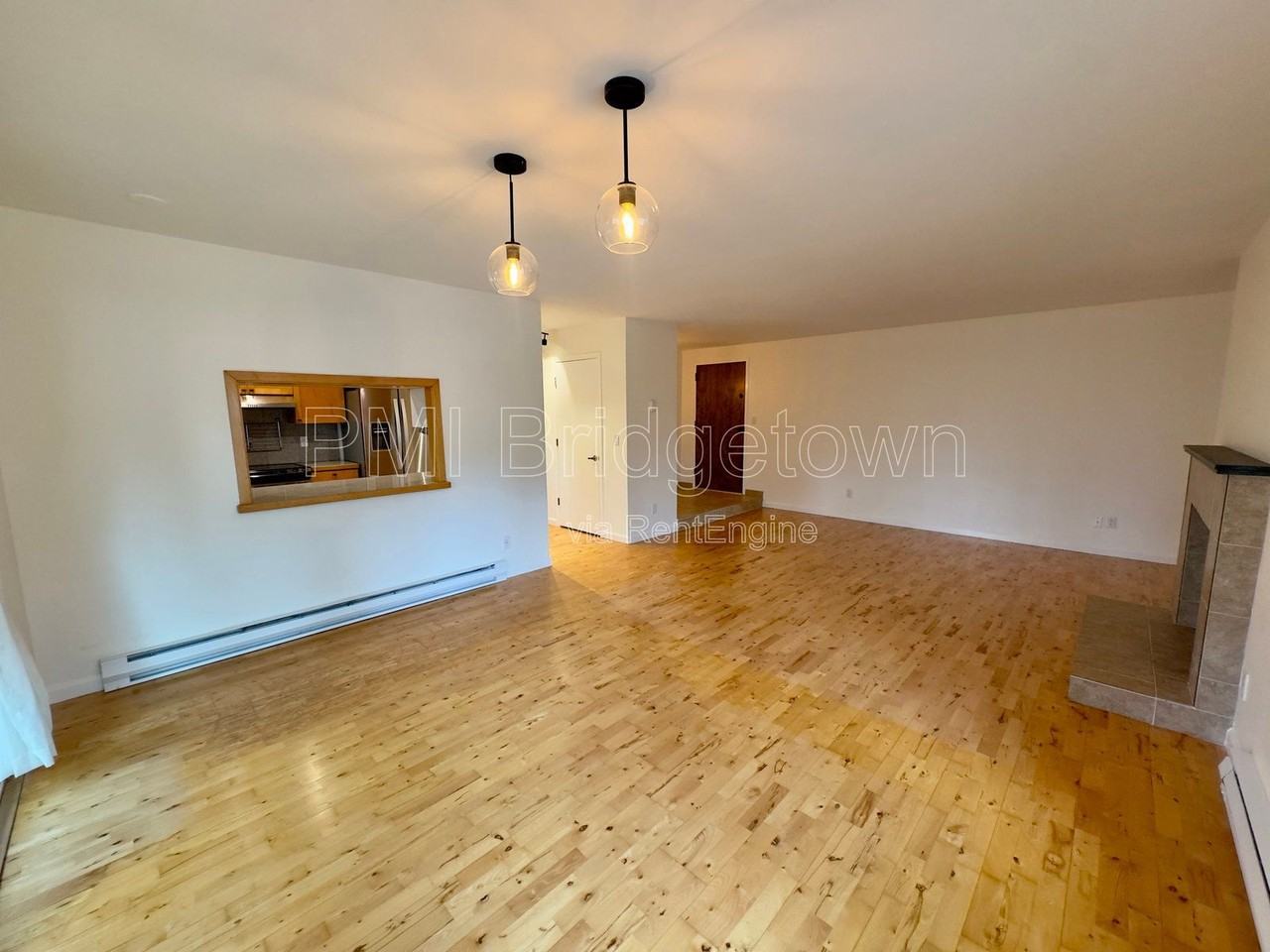 307 Cervantes - Photo 4 of 26