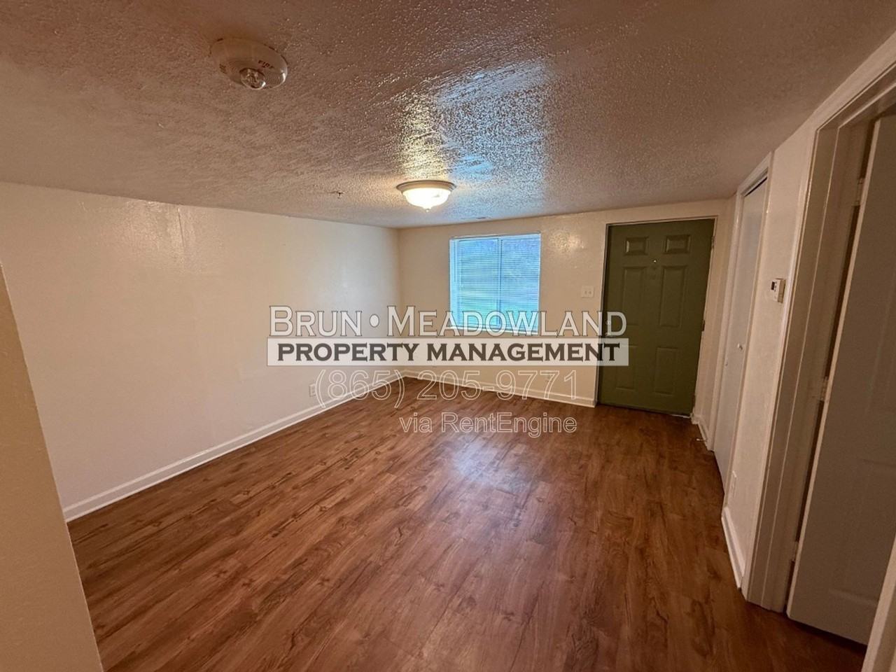 508 E Red Bud Rd - Photo 3 of 15