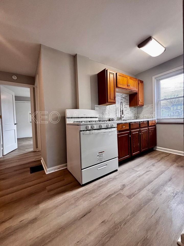 235 E Xenia Dr #AA - Photo 2 of 12